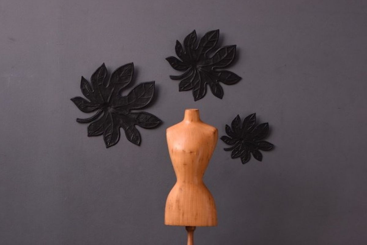 Lam Veritab/Breadfruit Leaves Wall Decor