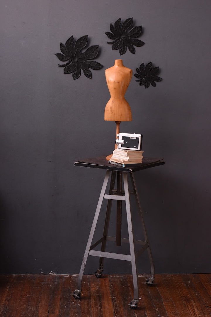 Lam Veritab/Breadfruit Leaves Wall Decor